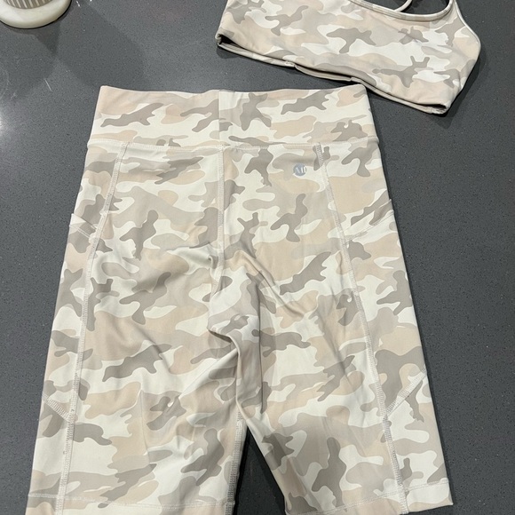 ALL ACCESS set Beige Camouflage Bike Shorts - Picture 3 of 7